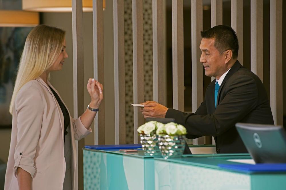 Mena Plaza Hotel Albarsha At The Mall Dubai Bagian luar foto