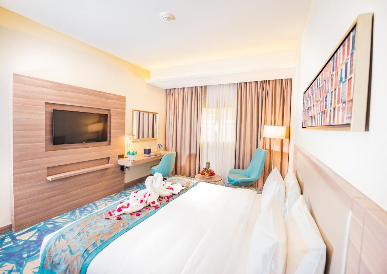 Mena Plaza Hotel Albarsha At The Mall Dubai Bagian luar foto