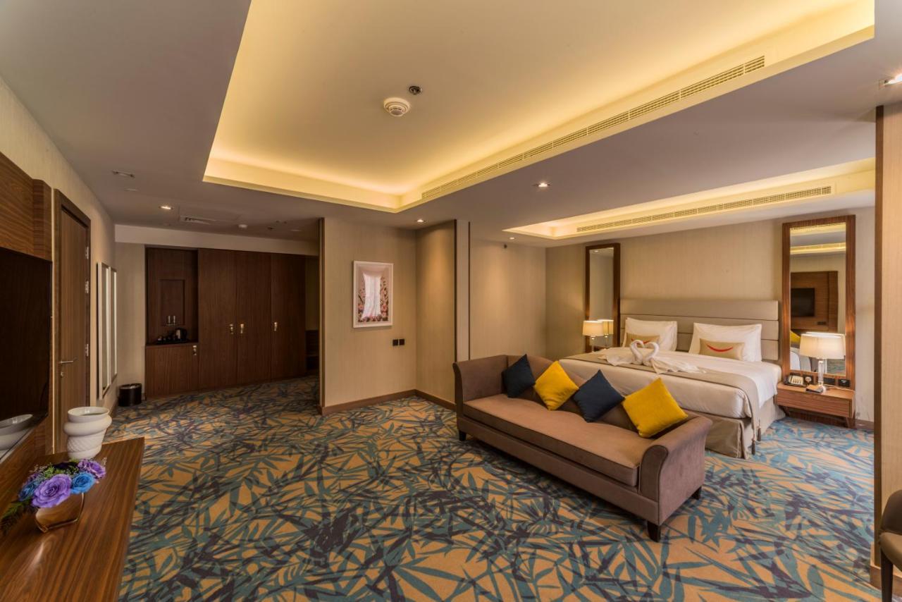 Mena Plaza Hotel Albarsha At The Mall Dubai Bagian luar foto
