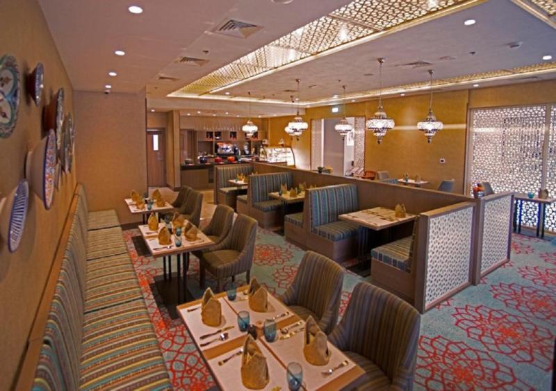 Mena Plaza Hotel Albarsha At The Mall Dubai Bagian luar foto